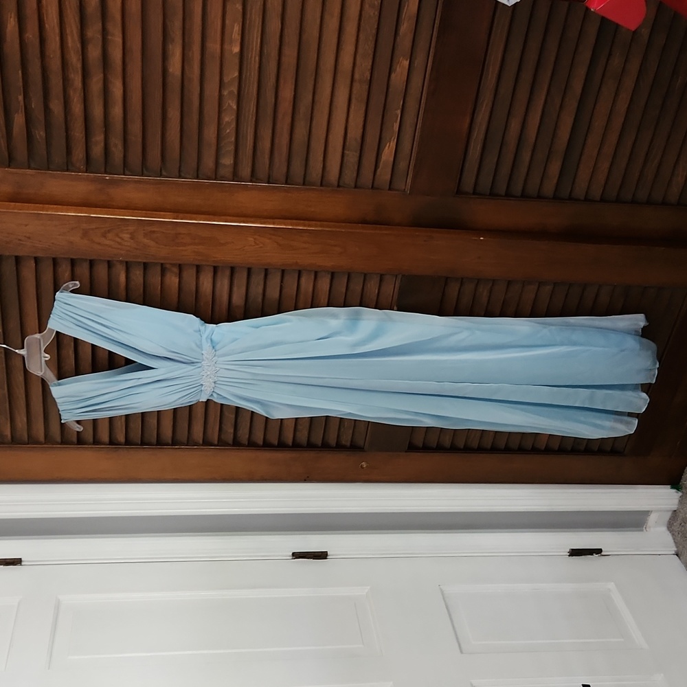 Jade by Jasmine, size P12 sleeveless, long chiffon blue color gown.